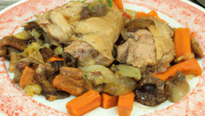 Chapon aux pleurotes et au lard