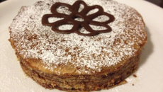 Empilement de crêpes au nutella, façon gâteau