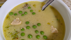 Soupe de pois cassés au lard