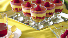 Verrines spéculoos framboise sur son lit de mascarpone