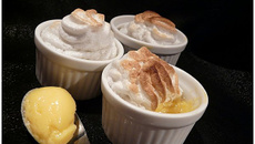 Crèmes au citron meringuées