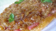 Tarte aux oignons façon tatin