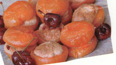 Abricots farcis aux amandes