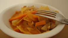 Curry de dinde au chou blanc