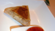 Samoussa thon, crevettes et Philadelphia