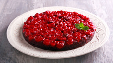 Gâteau renversé aux cerises