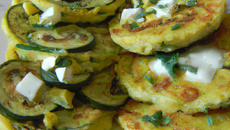 Galettes de courgettes au Cottage Cheese