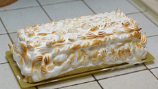 Bûche glacée façon omelette Norvégienne