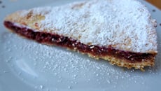Gâteau à la framboise meringué