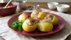 Pommes de terre farcies de grand-mère