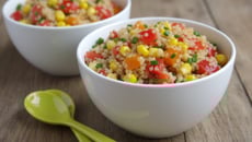Salade croquante de quinoa aux poivrons