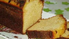 Cake au chèvre frais et miel