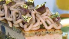 Variation d'un 'russe' marron/mandarine