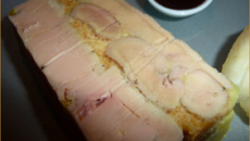Pressé aux Deux Foies Gras, Saveur Poire et Caramel de Noix