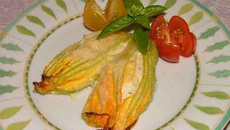 Fleur de courgettes farcies au fromage