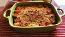 Crumble de courgettes et tomates confites
