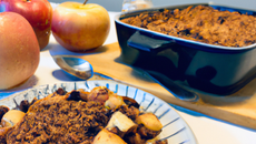 Crumble aux pommes et chocolat