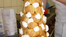 Pièce montée maison