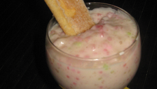 Entremet au lait de coco et bille de tapioca