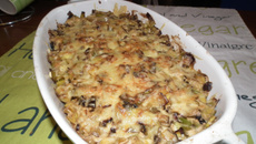 Gratin de crozets aux poireaux et saucisse de morteau