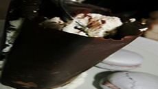 Mousse siphonée de mascarpone en coque.