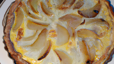 Tarte de poire au chèvre gratiné