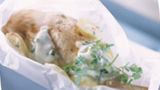 Cuisses de lapin en papillote et sa crème citronnée aux herbes