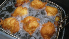 Crostollis