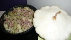 Aillade de pâtisson aux lardons