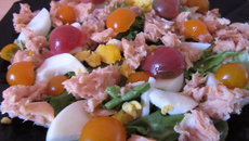 Salade de saumon grillé