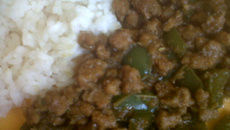 Recette végétalienne saveurs asiatiques (protéines de soja, poivron, shoyu, gingembre)