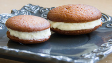 Whoopies pies