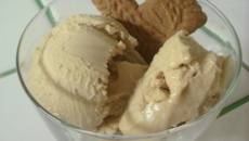 Crème glacée aux spéculoos