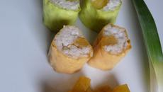 Makis à l'ananas et noix de coco