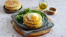 Pancakes salés à l’oeuf poché au micro-ondes