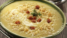 Velouté de patates douces au chorizo et aux céréales gourmandes