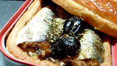 Feuilletés de sardines à l'huile façon pissaladière