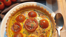 Quiche à la tomate et à la moutarde