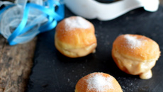 Beignets crème pâtissière au rhum