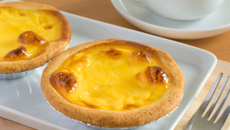 Pastéis de nata (petits flans portugais) une pâtisserie sublime