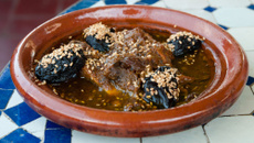 Lham Lahlou : Tajine agneau et pruneaux