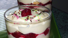 Tiramisu aux framboises et menthe fraîche