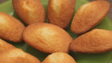 Madeleines parfumées à la bergamote