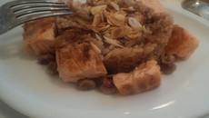 Saumon au riz et crème de sésame