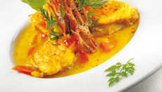 Nage de lotte au curry et coco