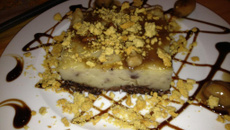 Crumble de foie gras sur parmentier de canard