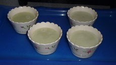 Petites crèmes pistache à la noix de coco