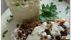 Dos de cabillaud pané de Norvège aux noix, sauce bleu de Bresse