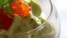 Espuma d'avocat en verrine