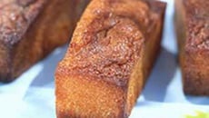 Cake au miel et à la cannelle